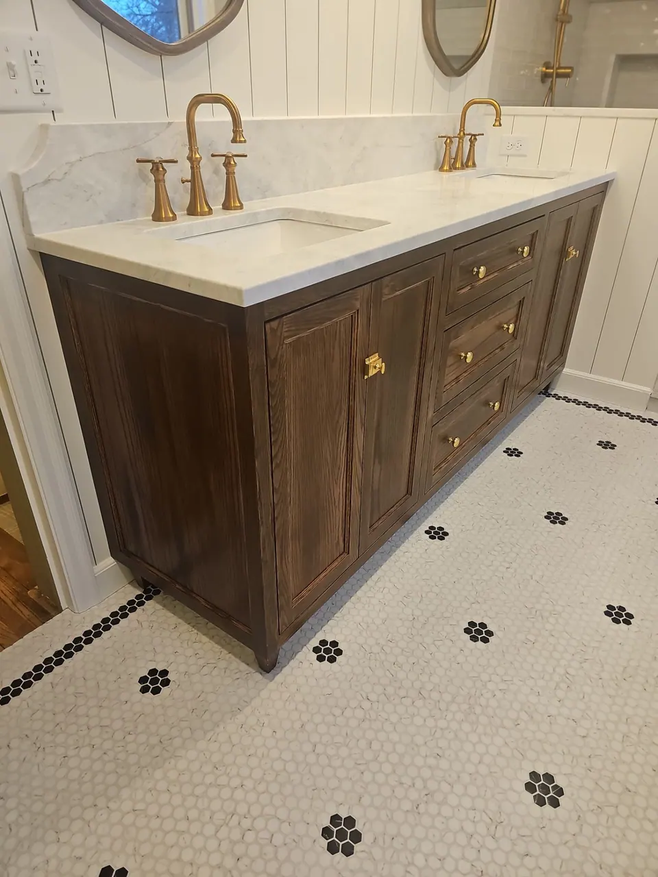 Bathroom double vanity with white walls